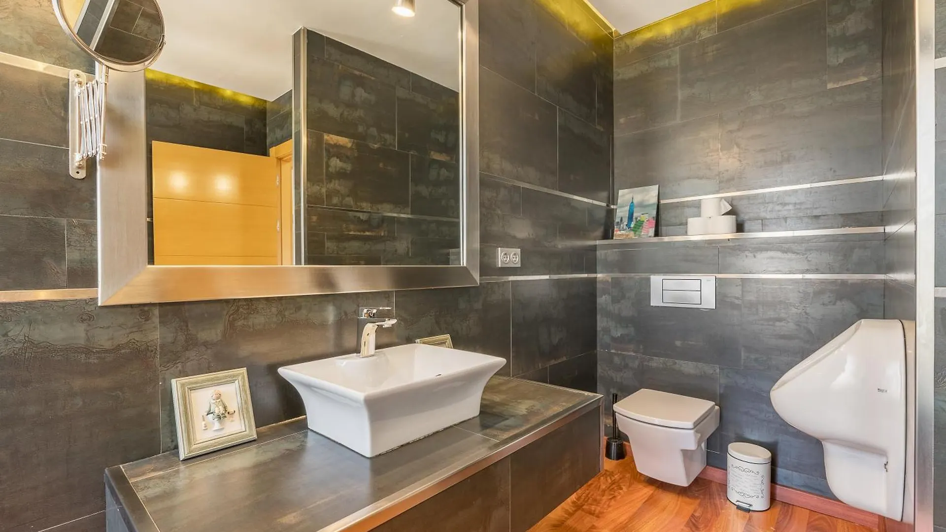 Idem Casa Rural Baza 0*,